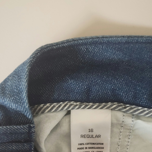 Jeans - Picture 2 of 4